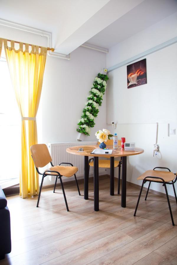 Apartamento Casa Georgi Coresi Braşov Exterior foto